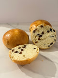 Raisin Rolls 4 Pack